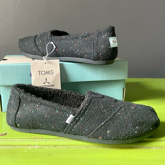 Toms Slip On Black Speckled Cozy Twill/Faux Shearling Lined NWT Flat House Shoes - Picture 3 of 6